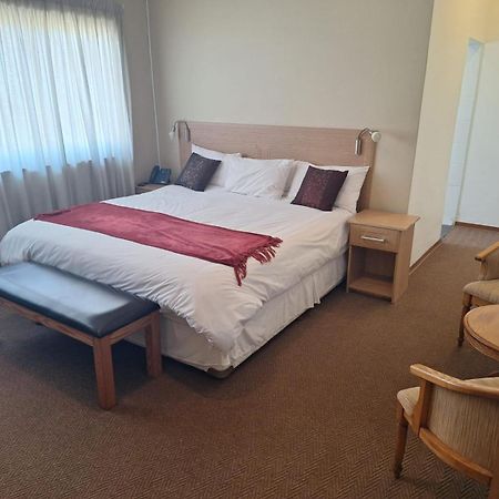 Gonubie Hotel エクステリア 写真